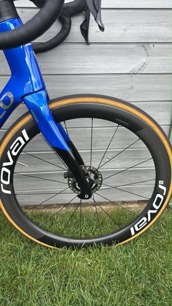 Used Pinarello X9 Shimano Ultegra DI2-2025 Met Dura Ace Cranktsel 54-40 2025 Road & Gravel, Blue — image 7 of 11