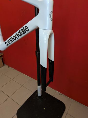 Tweedehands Cannondale SuperSix EVO Carbon Frameset 2025 Frameset 2025 Road & Gravel — afbeelding 6 van 23