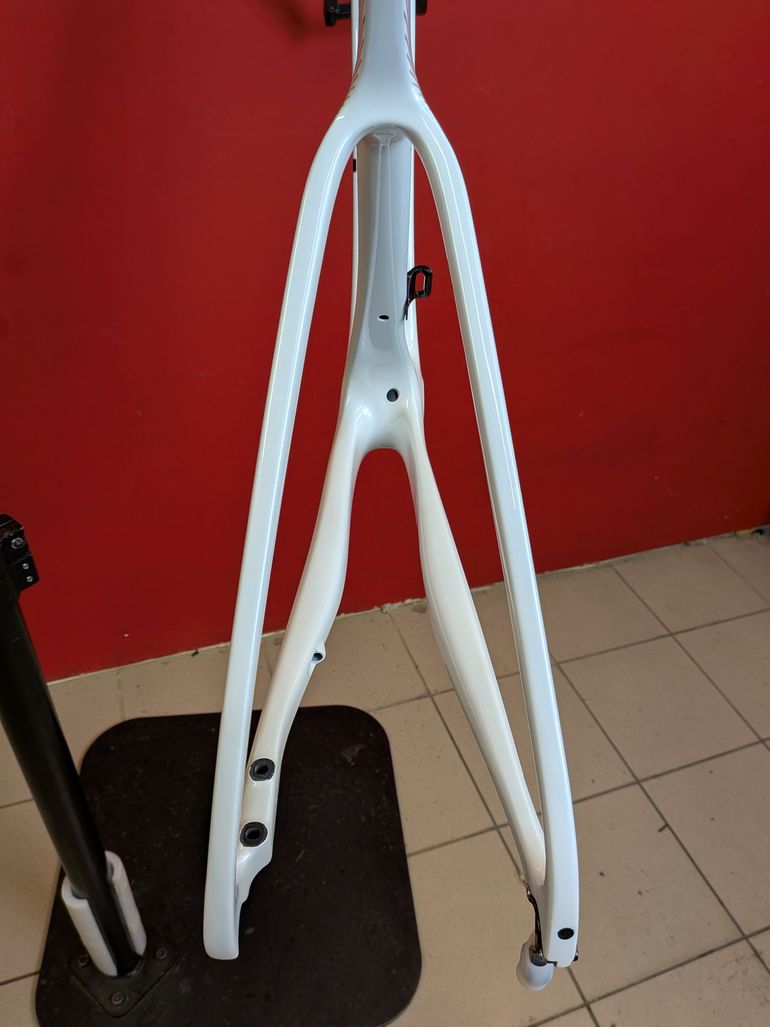 Used Cannondale SuperSix EVO Carbon Frameset 2025 Frameset 2025 Road & Gravel, White — image 9 of 23