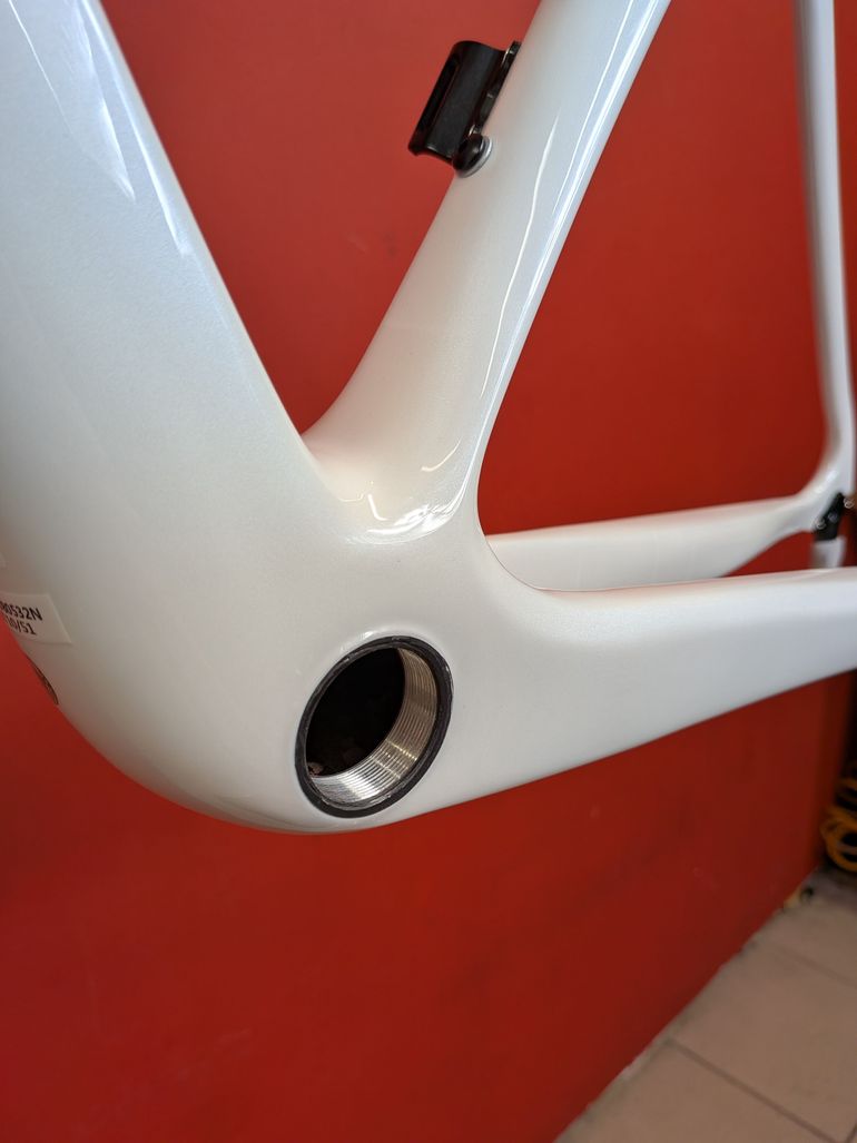 Used Cannondale SuperSix EVO Carbon Frameset 2025 Frameset 2025 Road & Gravel, White — image 12 of 23