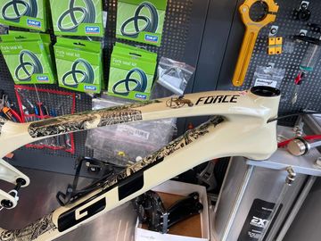 GT Force Carbon Frameset 2021 Frameset 2021 Mountainbike d'occasion — image 2 sur 5