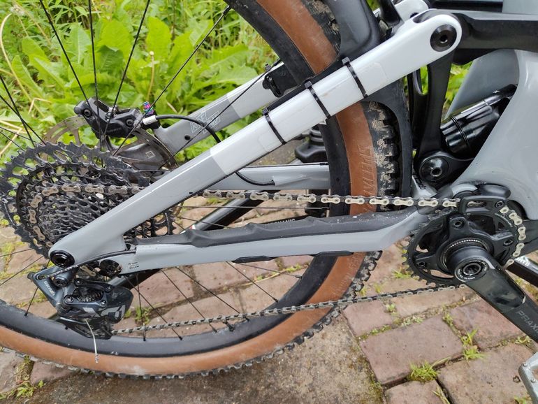 Used Specialized Turbo kenevo SRAM X01 Eagle AXS 2022 Mountainbike, Light Gray — image 9 of 13