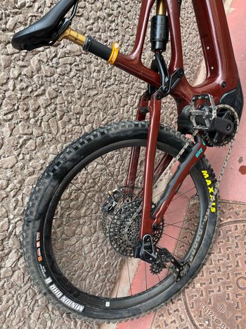 Used Specialized Turbo Levo Pro Carbon 2024 2024 Mountainbike, Red, 29, 27.5 — image 3 of 5