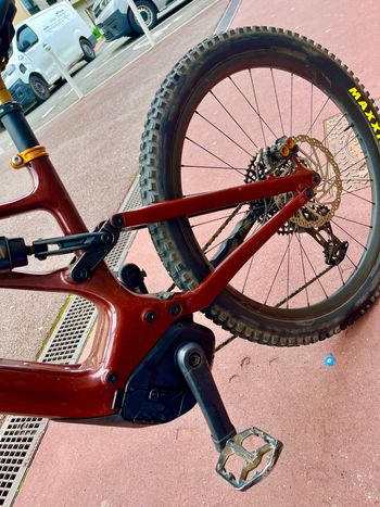 Used Specialized Turbo Levo Pro Carbon 2024 2024 Mountainbike, Red, 29, 27.5 — image 2 of 5