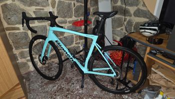 Used Bianchi Specialissima Shimano Ultegra Di2 2025 Road & Gravel, Blau — image 2 of 9