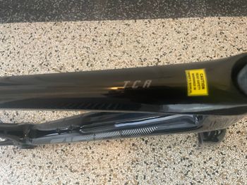 Used Giant TCR Advanced SL Disc Frameset 2023 Frameset 2023 Road & Gravel — image 7 of 7