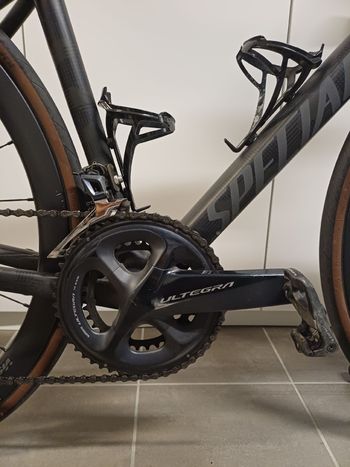Used Specialized Women's Tarmac Disc Comp 2019 2019 Road & Gravel, Black — image 2 of 10