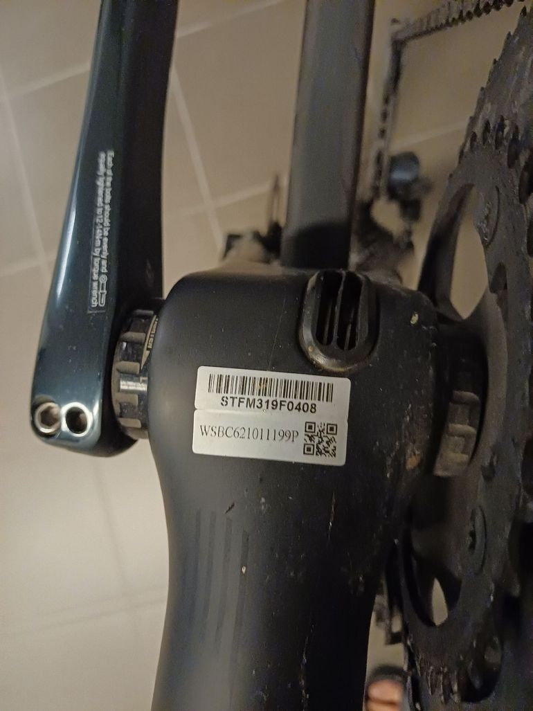 Used Specialized Women's Tarmac Disc Comp 2019 2019 Road & Gravel, Black — image 6 of 10