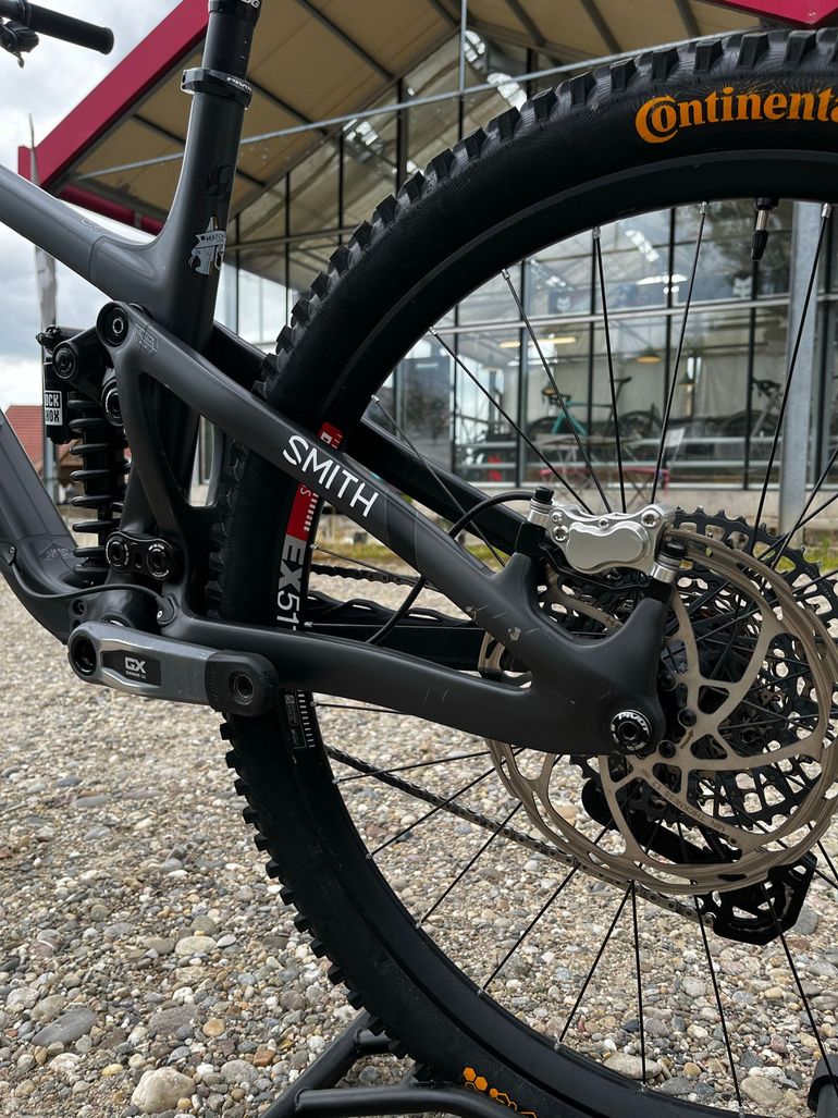 Used Pivot Mach 6 SRAM GX Eagle AXS 2025 Mountainbike, Black — image 8 of 11