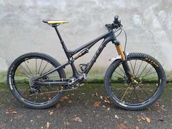 Used Scott Genius 700 SL Carbone 2013 MTB