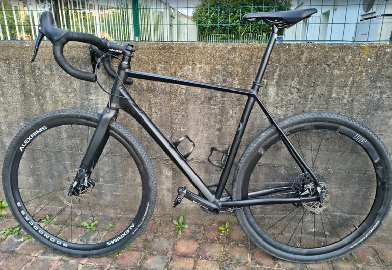Used Serious Gravix Elite schwarz 2023 2023 Road & Gravel, Black — image 2 of 9