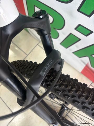 Used Bianchi Nitron 9.3 XT/SLX 2025 2025 Mountainbike, White — image 11 of 14