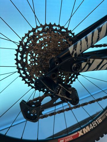 Brugt Specialized Enduro SRAM GX Eagle 2023 Mountainbike — billede 3 af 3