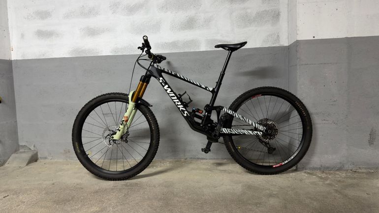 Used Specialized Enduro SRAM GX Eagle 2023 Mountainbike — image 1 of 3