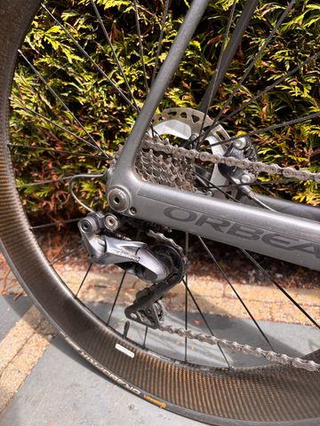 Tweedehands Orbea ORCA M20iLTD-D 2020 2020 Road & Gravel — afbeelding 6 van 10