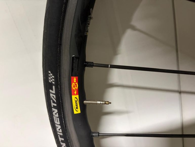 Used Canyon Ultimate CF SLX 2015 Road & Gravel — image 2 of 6