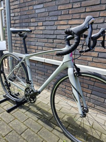 Brugt Specialized Ruby SL4 Sport - Rim Brake 2017 2017 Road & Gravel — billede 2 af 15
