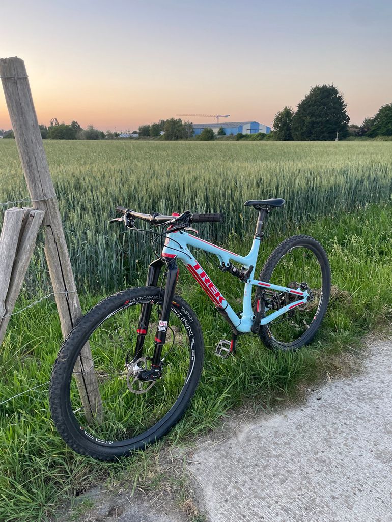 Used Trek Superfly FS 9.9 SL XX1 2015 2015 Mountainbike, Blue, 29 — image 5 of 8