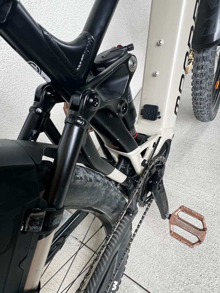 Used Mondraker DUSK 2024 2024 Mountainbike, Black, 29 — image 7 of 25