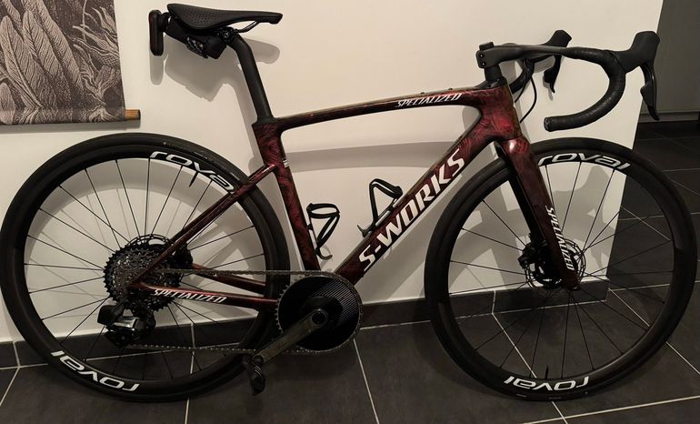 Used Specialized S-Works Roubaix SL8 Frameset - FACT 12R Carbon 2024 2024 Road & Gravel — image 2 of 3