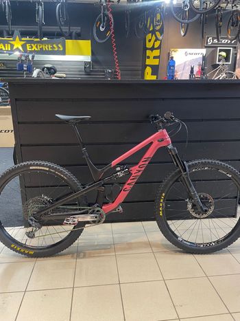 Used Canyon Spectral SRAM GX Eagle 2021 MTB