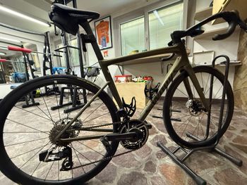 Used Specialized S-Works Tarmac SL8 – SRAM RED AXS 2025 2025 Road & Gravel