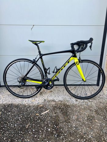 Used Scott Addict 10 2020 2020 Road & Gravel