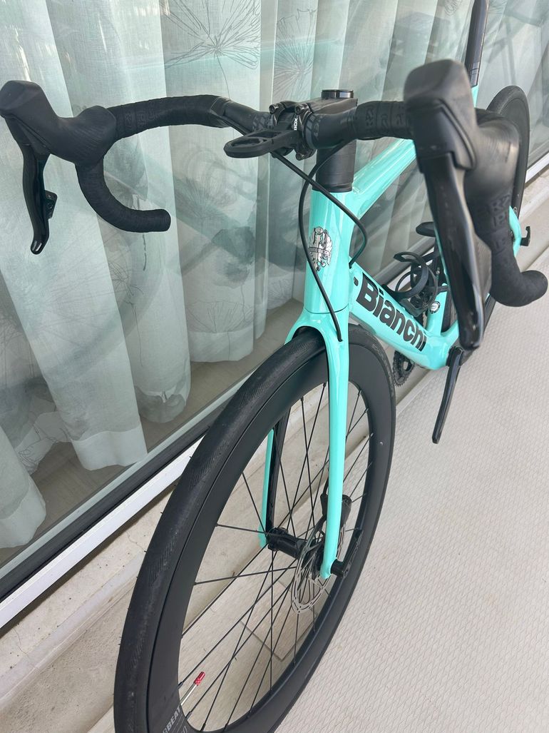 Used Bianchi Aria SRAM Rival eTap AXS 2023 Road & Gravel, Blue — image 6 of 8
