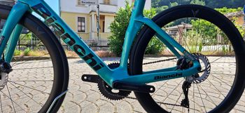 Used Bianchi Oltre Comp Ultegra Di2 2025 2025 Road & Gravel — image 7 of 7