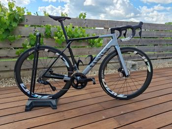 Used Canyon Ultimate CF SL 7 Di2 Aero 2025 2025 Road & Gravel