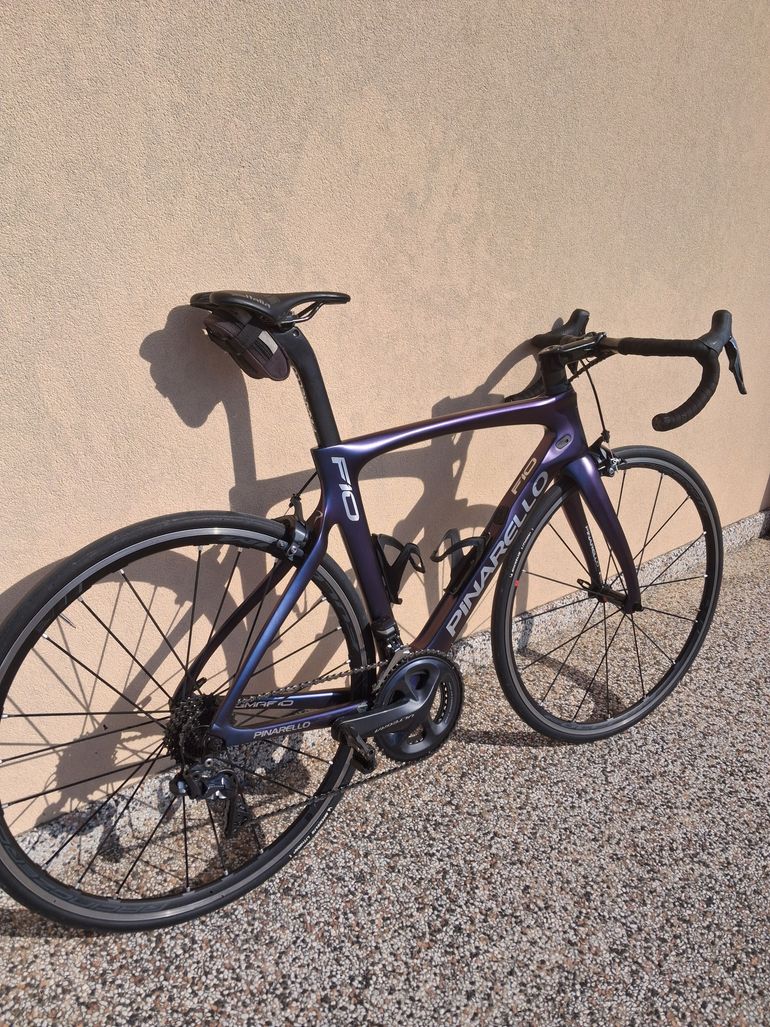 Used Pinarello DOGMA F10 2018 2018 Road & Gravel — image 4 of 5