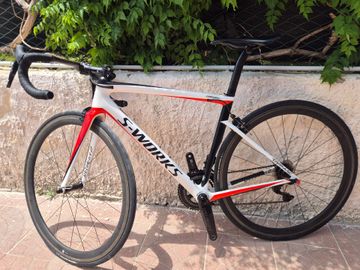 Specialized Men's S-Works Tarmac 2018 2018 Road & Gravel usato