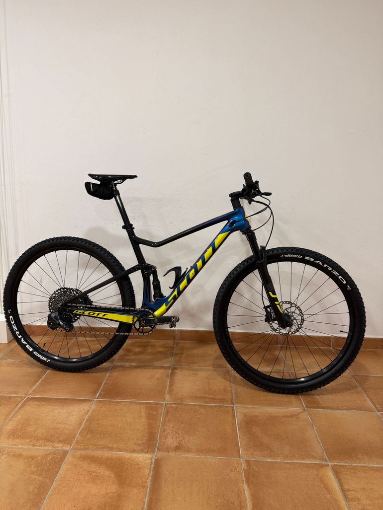 Used Scott Spark RC 900 Team Issue AXS 2020 2020 Mountainbike — image 1 of 6