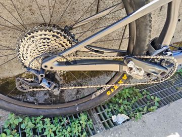 Tweedehands Orbea OIZ M30 2022 2022 Mountainbike — afbeelding 3 van 3