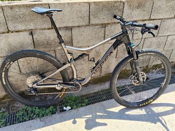 Orbea OIZ M30 2022 2022 MTB usato