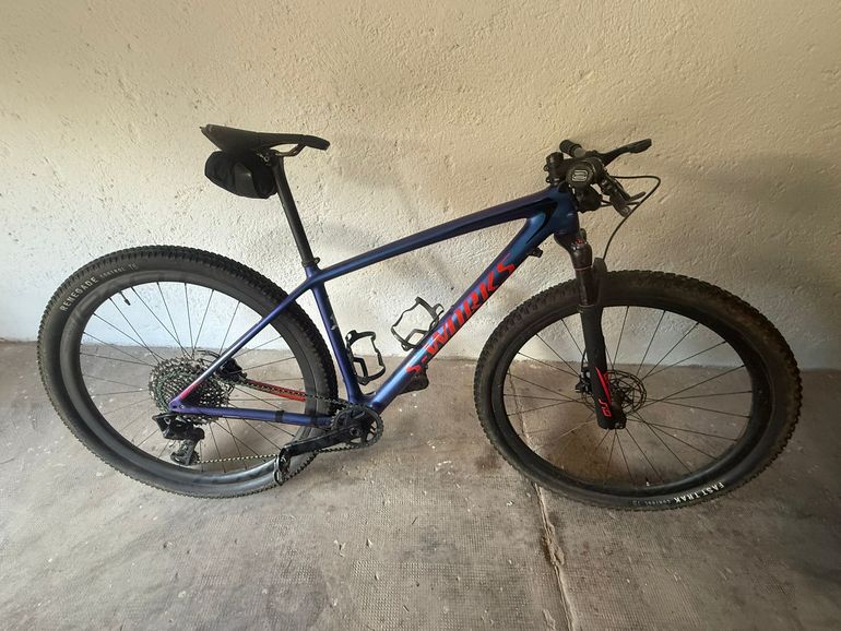 Used Specialized S-Works Epic Hardtail 2019 2019 Mountainbike, Blue, 29 — image 1 of 7