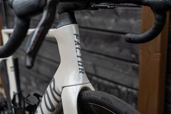 Used Factor OSTRO VAM - SRAM Force w/ Power Meter 2025 2025 Road & Gravel, White — image 5 of 8