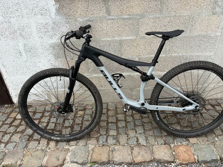 Used BULLS Wild Edge 2023 2023 Mountainbike, Hellgrau, 29 — image 2 of 3