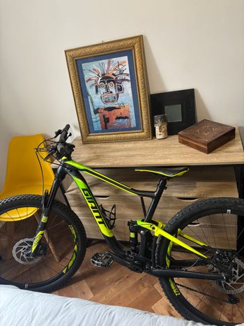 Used Giant Anthem 1 2019 2019 Mountainbike — image 2 of 3