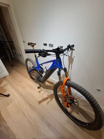 Brugt CUBE STEREO HYBRID 140 HPC, ACTIONTEAM 750 2024 2024 MTB