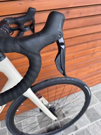 Used Orbea ORCA M30i 2025 2025 Road & Gravel, White — image 4 of 7