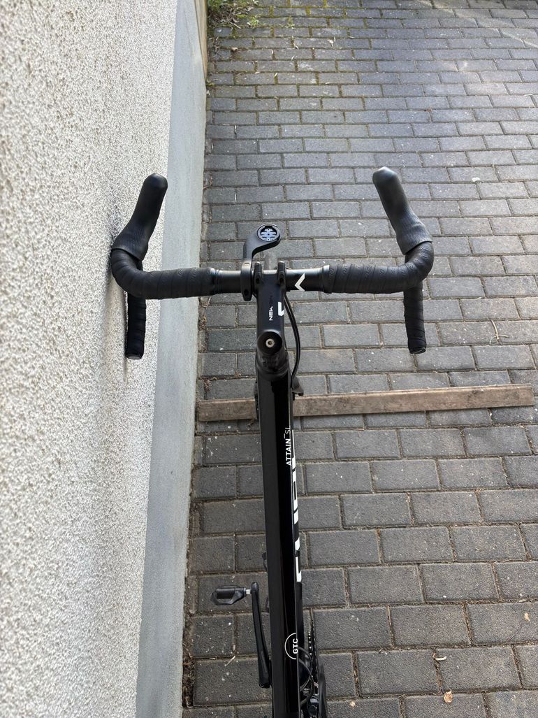 Used CUBE ATTAIN GTC SL 2021 2021 Road & Gravel — image 7 of 15