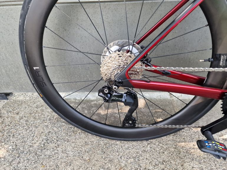 Used Trek Madone SL 6 Gen 8 2025 2025 Road & Gravel, Red — image 3 of 6