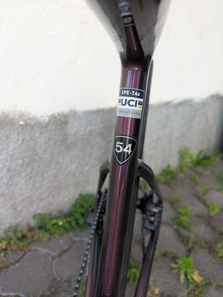 Used Specialized S-Works Tarmac SL8 - Shimano Dura-Ace Di2 2025 2025 Road & Gravel, Red — image 9 of 9