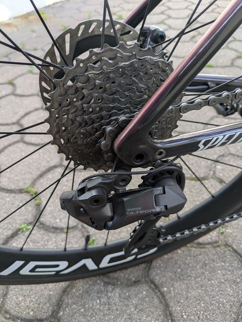 Used Specialized S-Works Tarmac SL8 - Shimano Dura-Ace Di2 2025 2025 Road & Gravel, Red — image 4 of 9