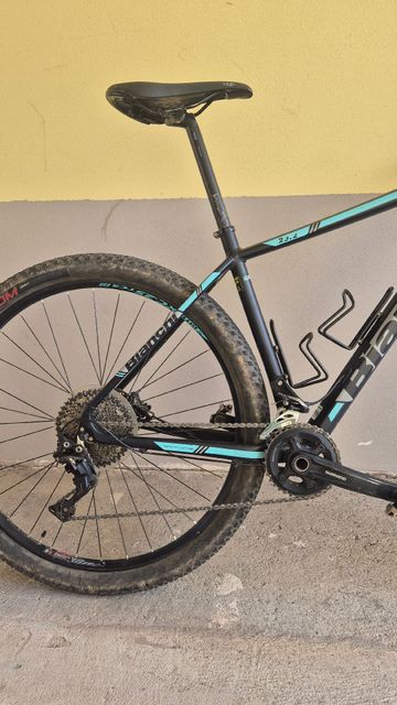 Gebrauchtes Bianchi Grizzly 29.3 2018 2018 Mountainbike, Schwarz, 29 — Bild 3 von 8