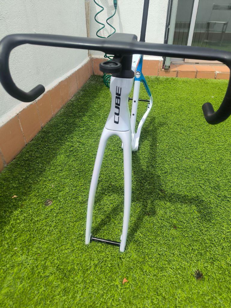 Used CUBE LITENING AERO C:68X FRAMESET 2024 Frameset 2024 Road & Gravel, White — image 7 of 7