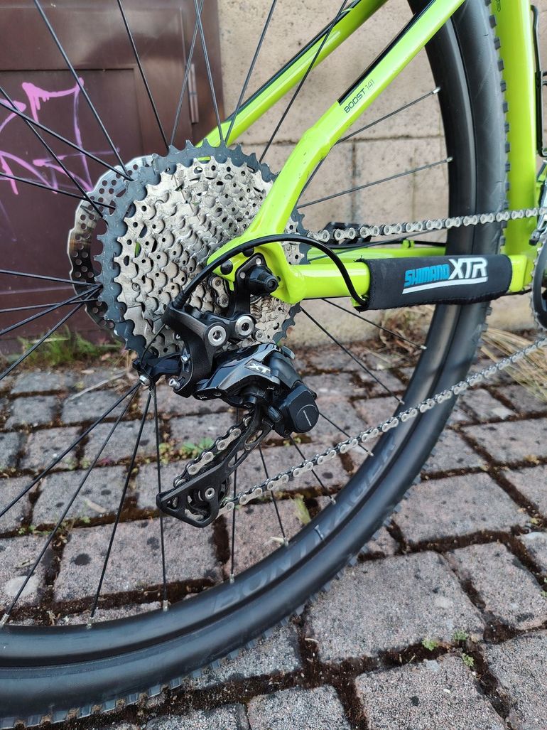 Used Trek X-Caliber 9 2019 2019 Mountainbike, Green, 27.5, 29 — image 3 of 13