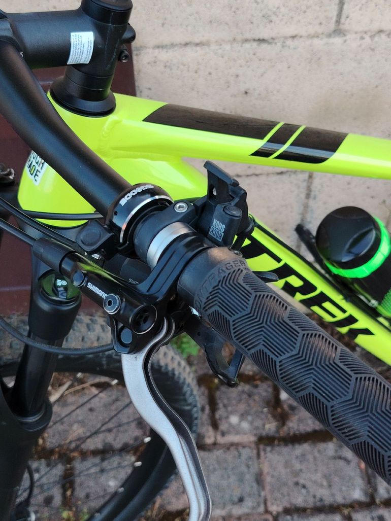 Used Trek X-Caliber 9 2019 2019 Mountainbike, Green, 27.5, 29 — image 5 of 13