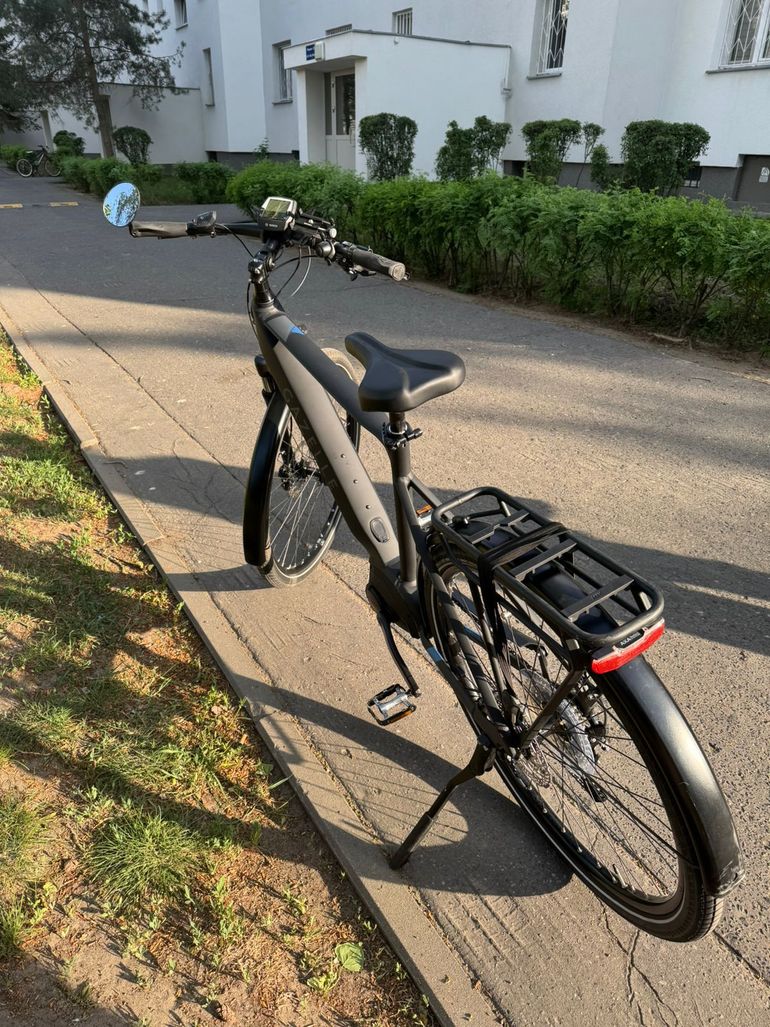 Used Gazelle Medeo Shimano Deore 2021 Urban, Black — image 5 of 14